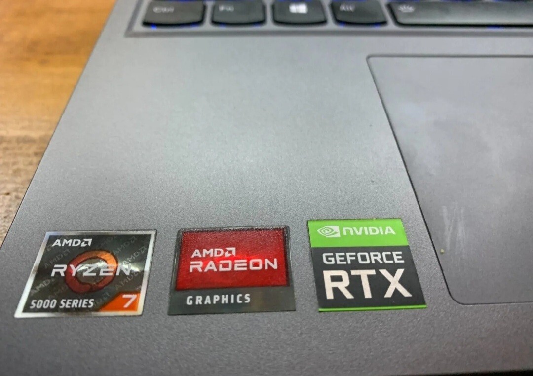 Lenovo Legion 5 Pro 16″ Gaming AMD Ryzen 7 16gb RAM 165 Hz NVIDIA GeForce 3060