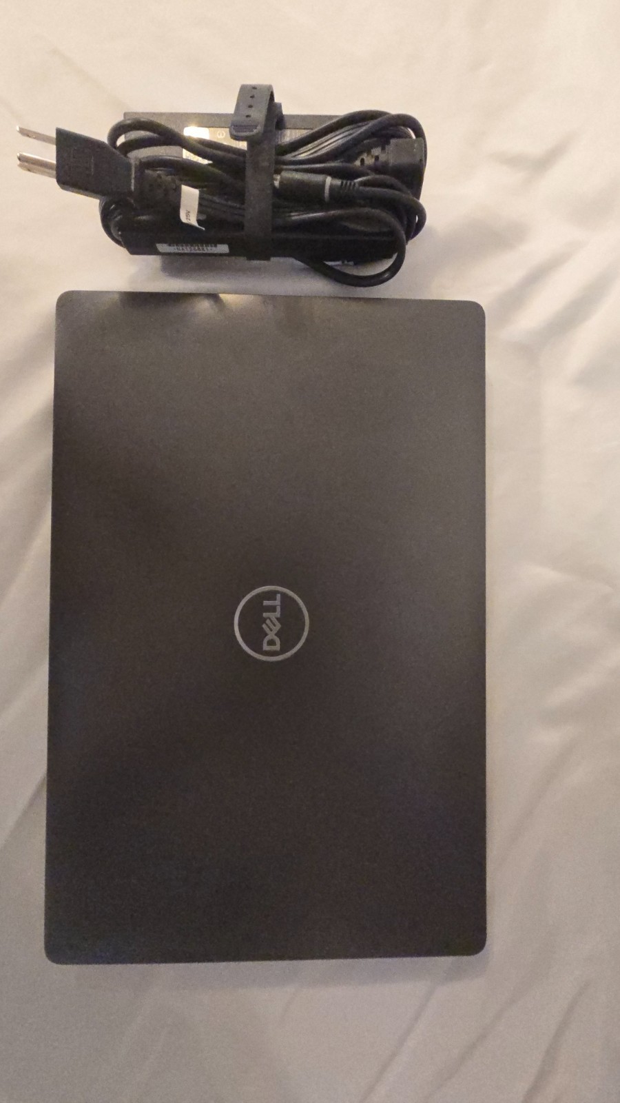 Dell Latitude 5500 i5-8365U 8GB RAM 512GB SSD 15.6″ Windows Laptop Wi-Fi