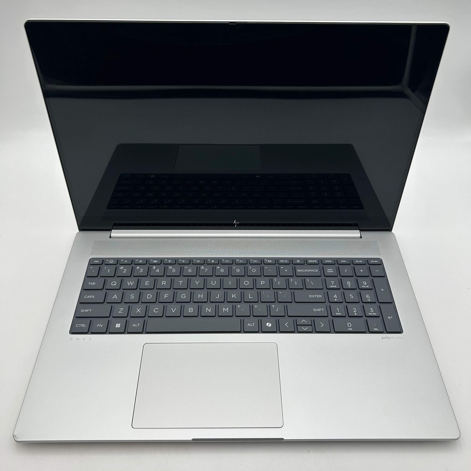 HP 17″ Intel Ultra 7 155U 512GB SSD 16GB RAM 17-DA0047NR – *READ*