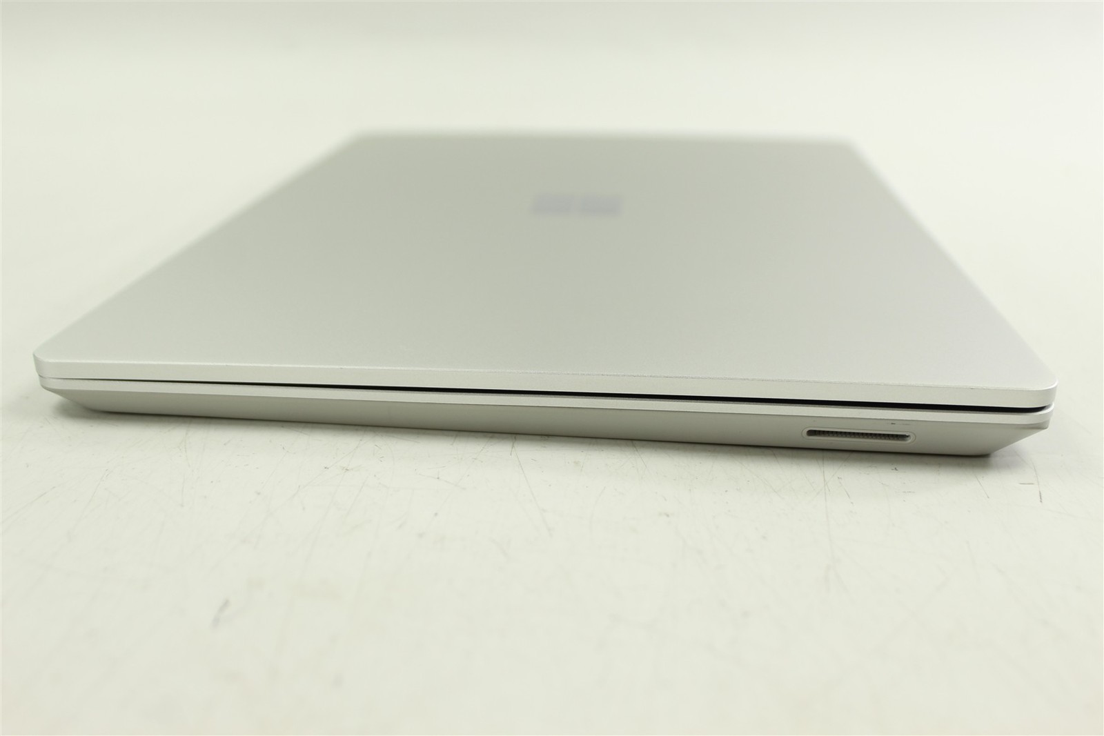 Microsoft Surface Laptop Go 2 2013 12.4″ i5-1135G7 256GB SSD 16GB RAM W11H