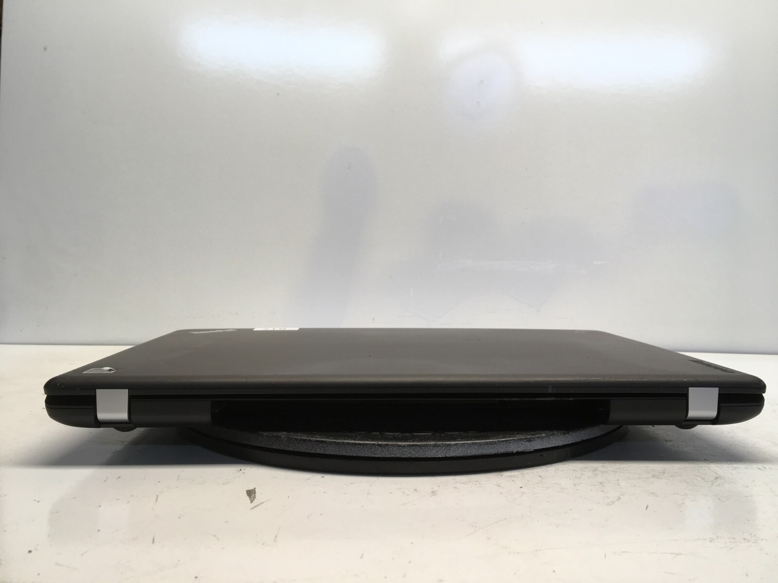 Lenovo ThinkPad E550 Intel i3-4005U 1.7GHz 4 GB NO HDD