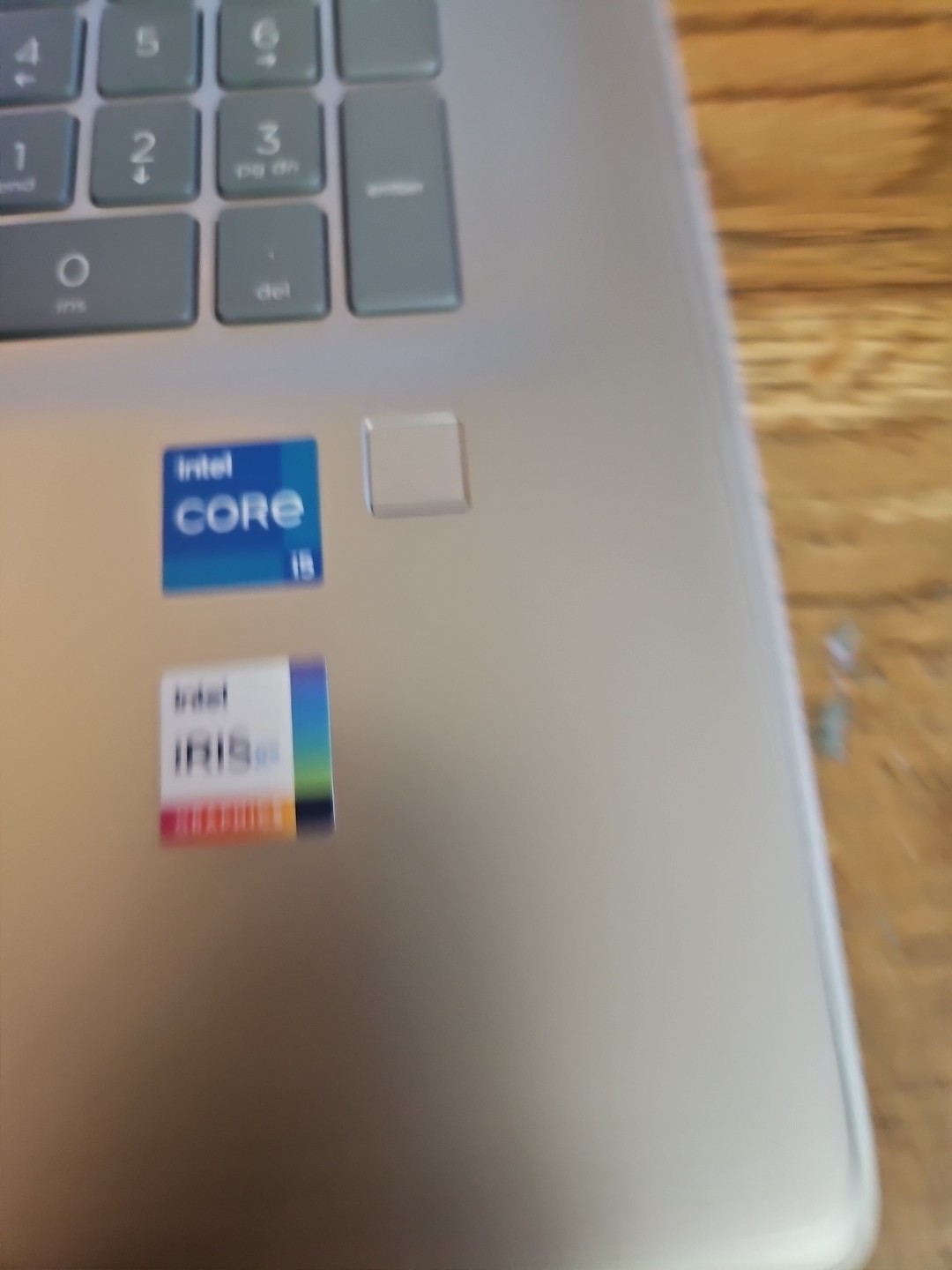 HP 17-cn2068cl 17.3″ FHD i5-1135G7 2.4GHz Intel Iris Xe Graphics 8GB RAM 512GB