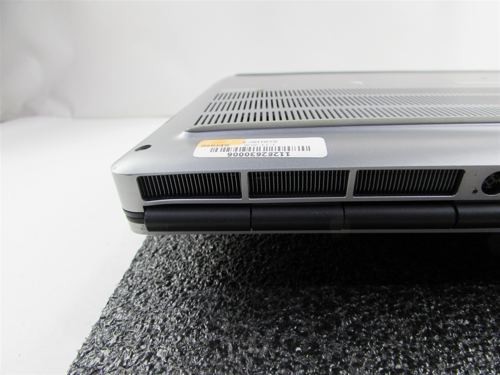 DELL PRECISION 7750 FHD CORE I7-10850H 1TB 32GB RAM RTX 4000 WIN 11 PRO NO BATT