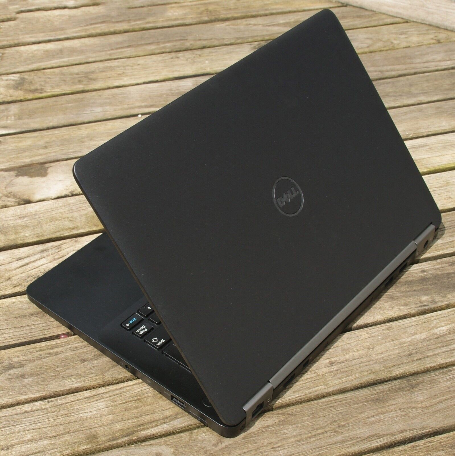 Dell 12″ UltraSlim Laptop Intel 2.4GHz 16GB 256GB SSD Wi-Fi Bluetooth Win10