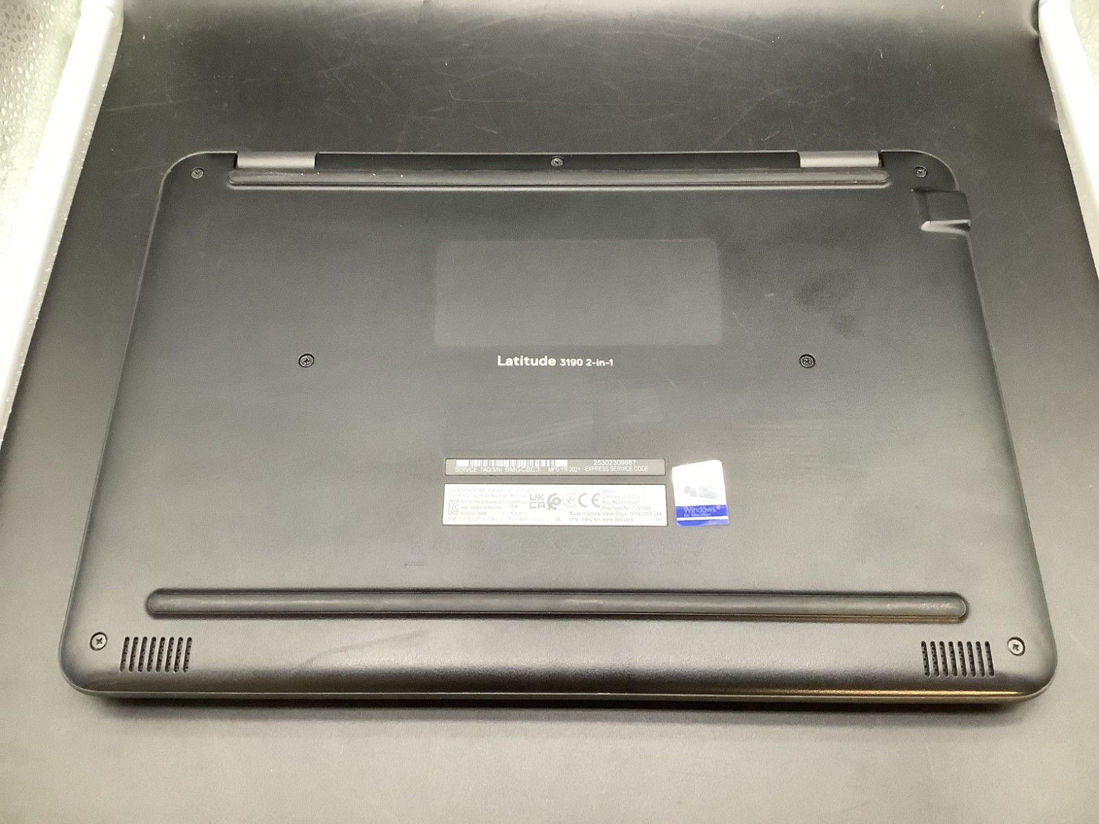 Dell Latitude 3190 2-in-1 Pentium Silver N5030 1.10GHz 4GB RAM 128GB SSD Read 3