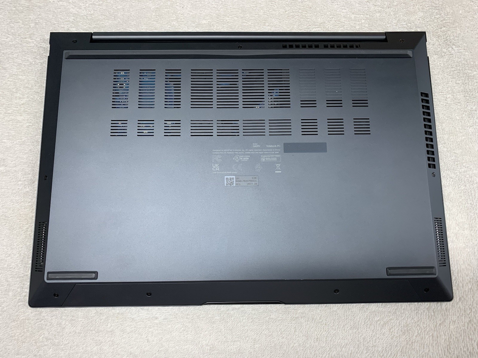 ASUS ZenBook 14X OLED Touchscreen Laptop (i7-13700, 16GB RAM, 512GB SSD)