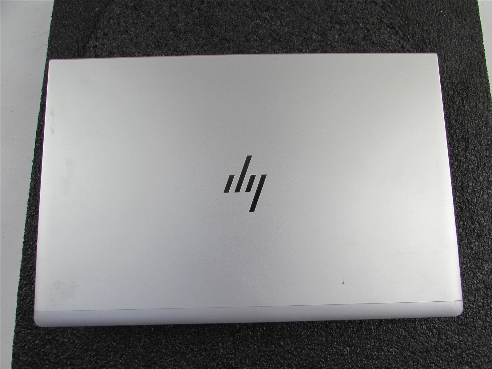 HP ELITEBOOK 640 (G9) 1920X1080 FHD TOUCHSCREEN I7-1270P NO SSD 4GB RAM NO O.S