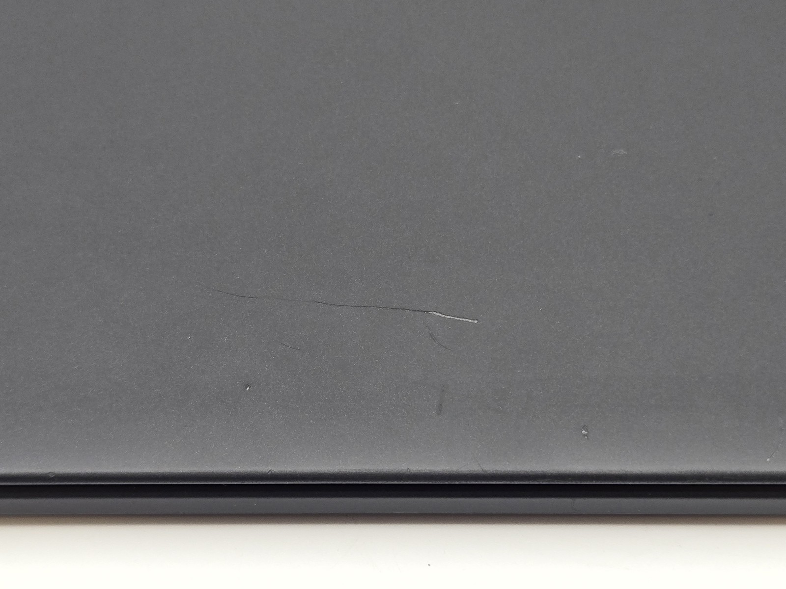 Lenovo ThinkPad X1 Carbon 5th Gen 14″ FHD I7-7600U 256GB 16GB W10P 4G LTE *READ*