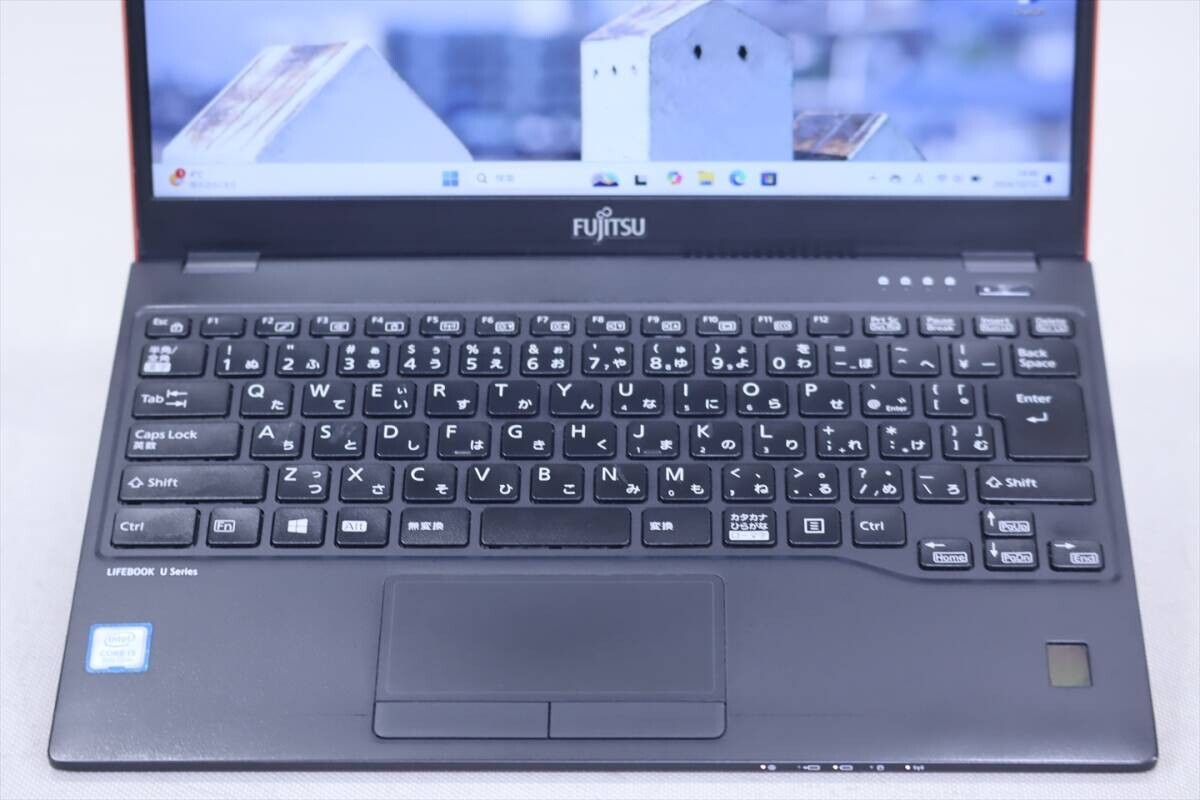 Fujitsu Lifebook U939/B Core i5 8365U 1.6GHz RAM 8GB SSD 256GB From JP
