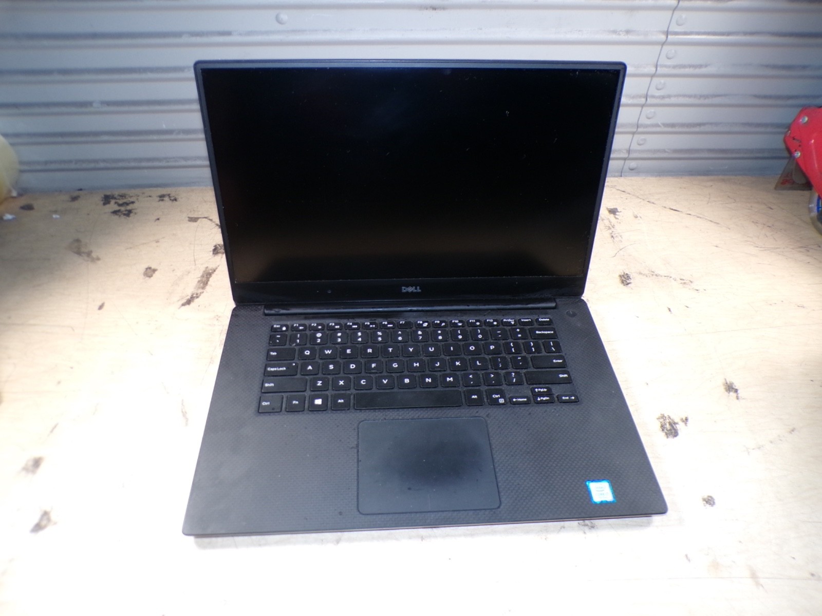 DELL PRECISION 5520 INTEL CORE I7-7820HQ 2.90GHZ 8GB RAM **NO HD/ NO CADDIE