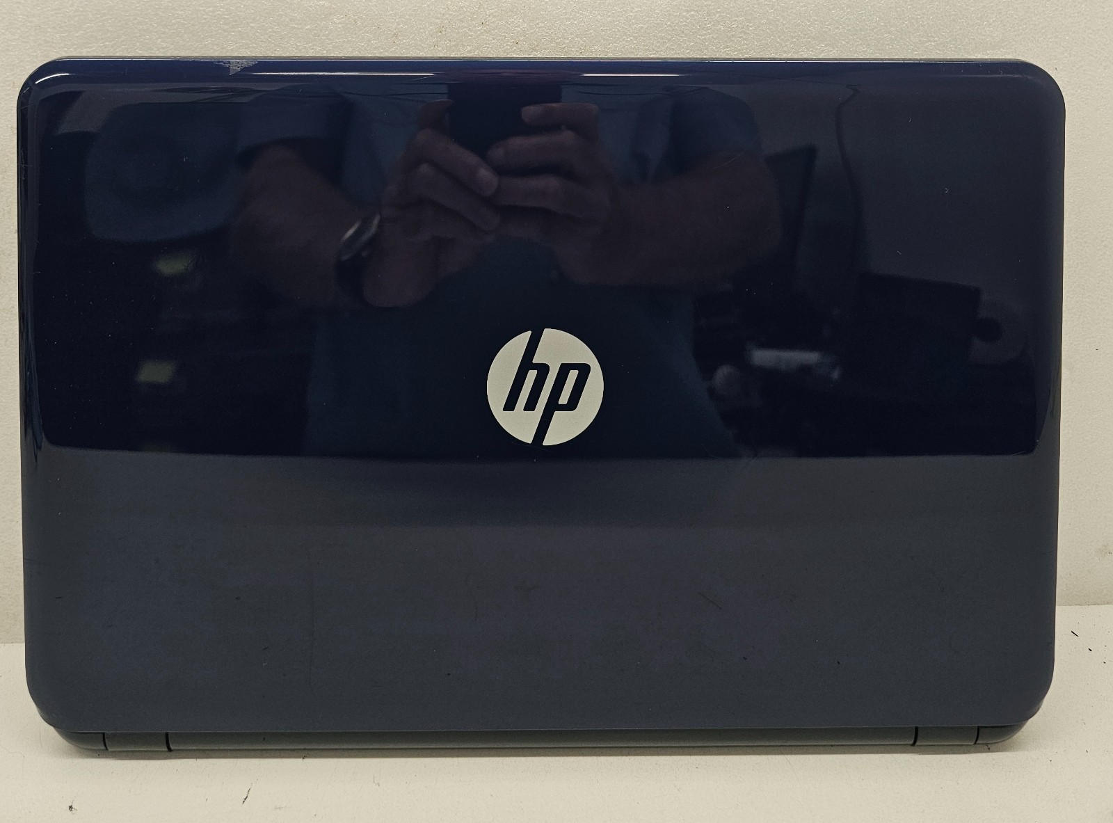 HP 15 TS 15-r053cl Laptop Intel Core i3-4010U 6GB Ram NO HD/OS (FL)