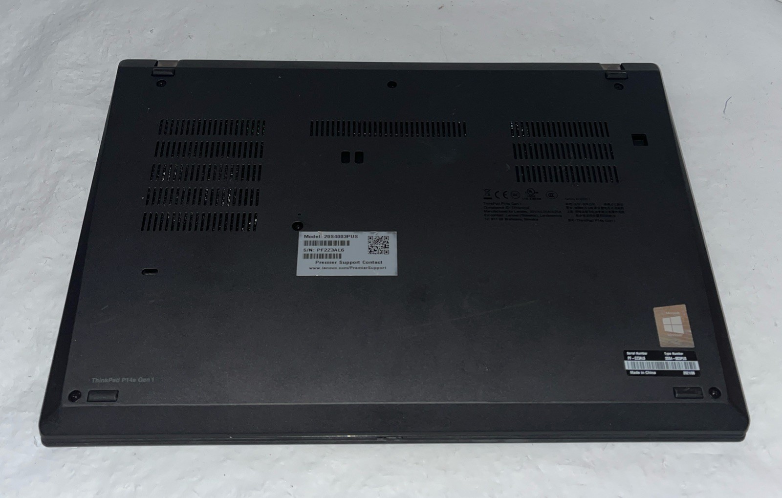 Lenovo ThinkPad P14s i7-10510U@1.8GHz, 16GB RAM, 256GB M2, Win 11 Pro