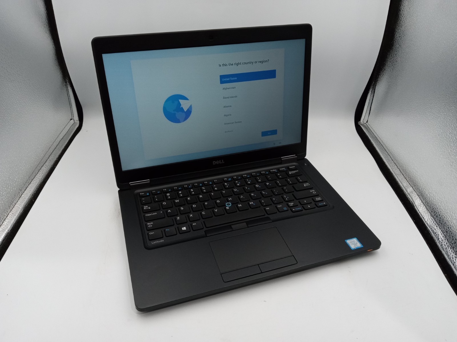 Dell Latitude 5480 14″ Laptop Intel Core i7-7820HQ 4GB RAM 128GB SSD Windows 11
