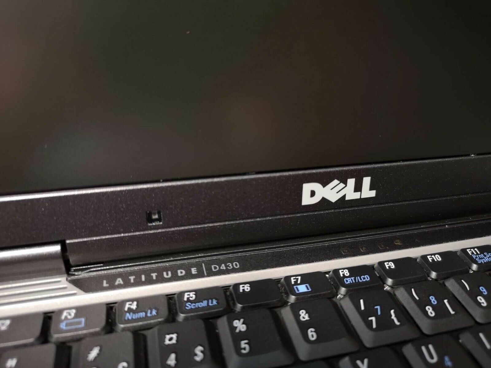 Dell Latitude D430 Core 2 Duo U7500 1.06Ghz 2GB RAM 1280x800px Windows 7 Pro