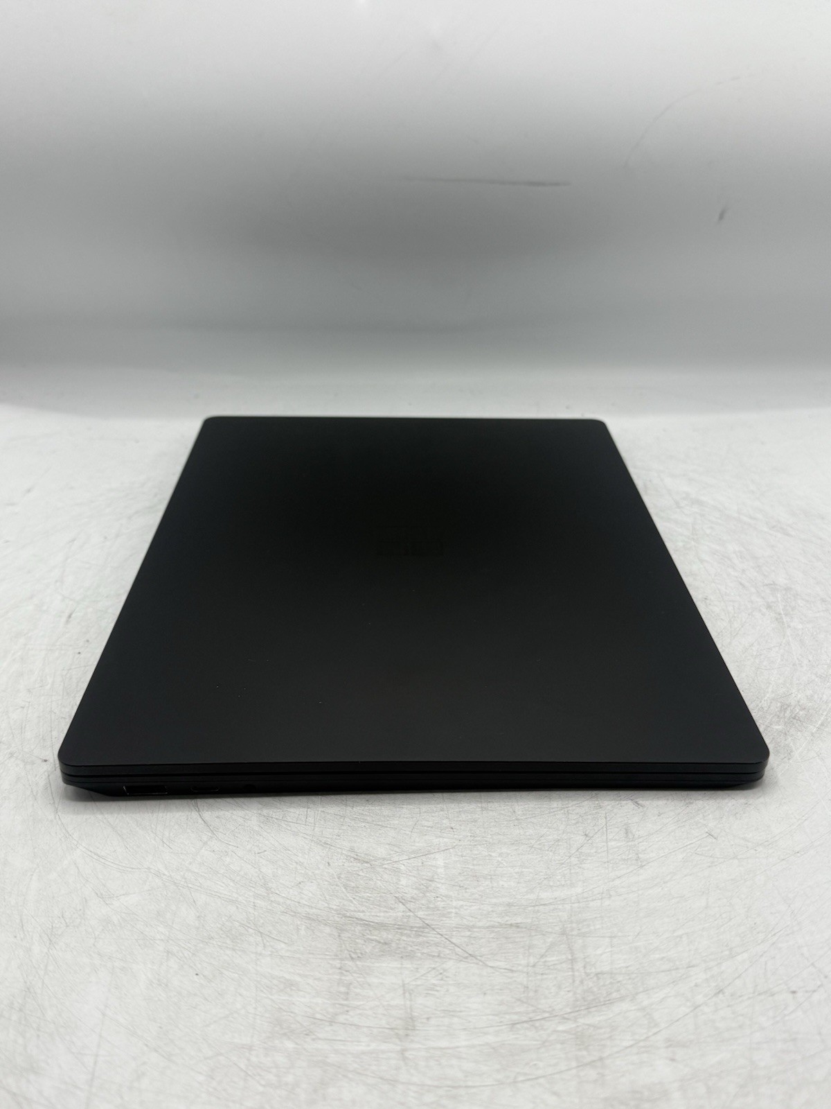 Microsoft Surface Laptop 3 1868 13.5″ Touch i7-1065G7 1.3GHz 16GB 512GB READ
