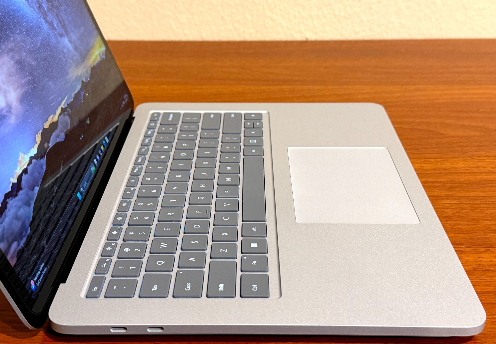 Microsoft Surface Laptop Studio 14.4″ i7 11370H 32GB 1TB SSD Nvidia RTX A2000