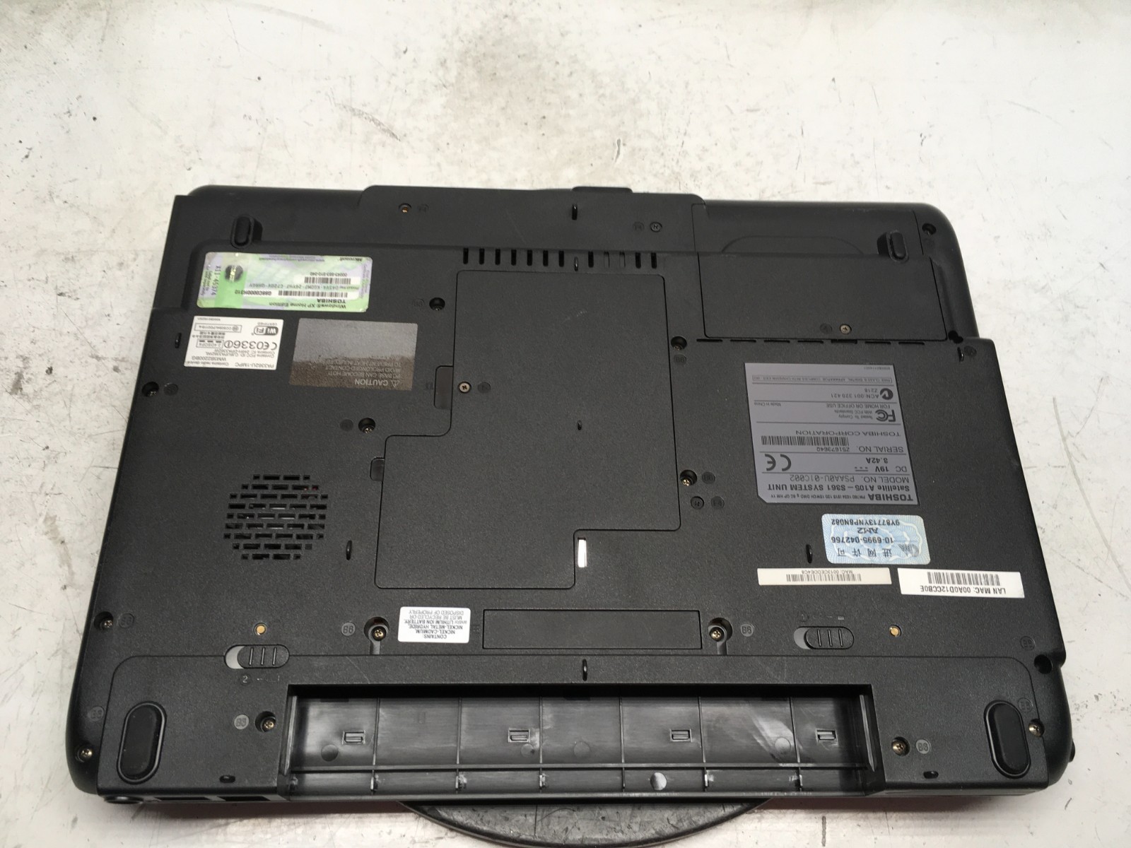 Toshiba Satellite A105-S361 Intel Pentium M 760 2GHz 1 GB NO HDD