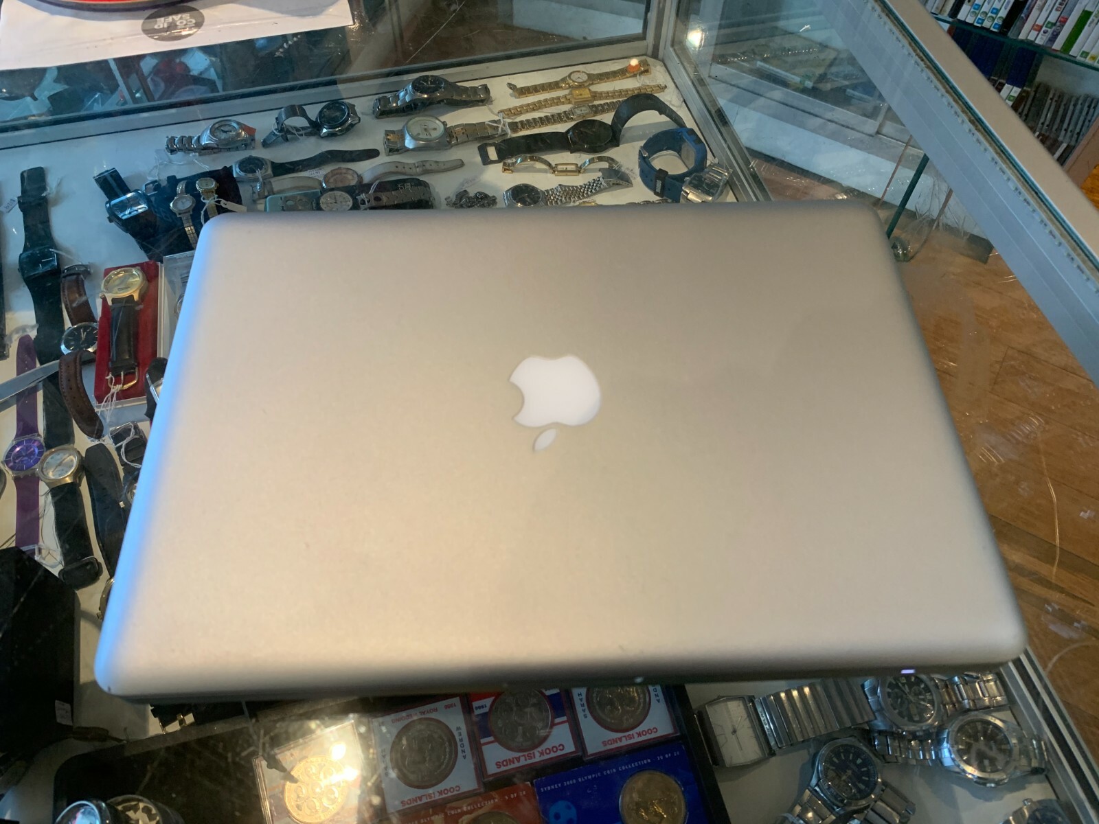 APPLE MACBOOK PRO (MD101LL/A) 13.3 / MID 2012 / 500GB HDD / 6 GB RAM – CORE I5