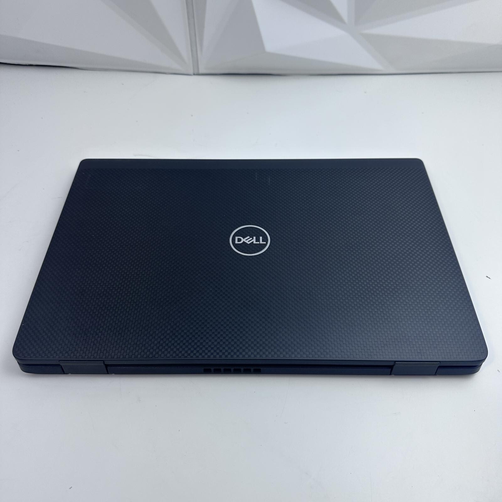 DELL Latitude 7320 Laptop, 13.3″ FHD, i5-1145G7, 16GB, 256GB SSD
