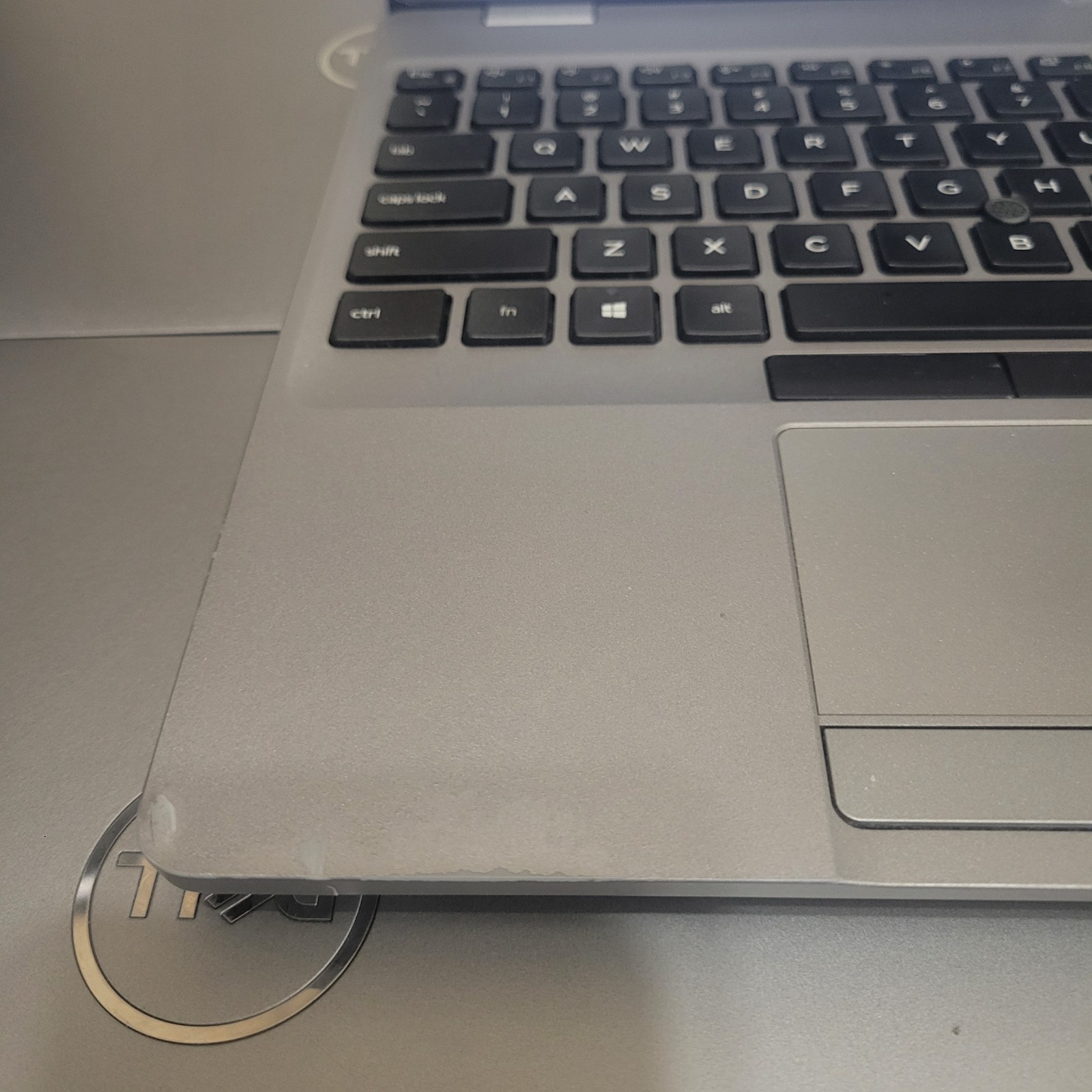 5 Available DELL LATITUDE 5511 | CORE I7-10850H 2.70 GHZ | 512GB | 16GB | WIN11P