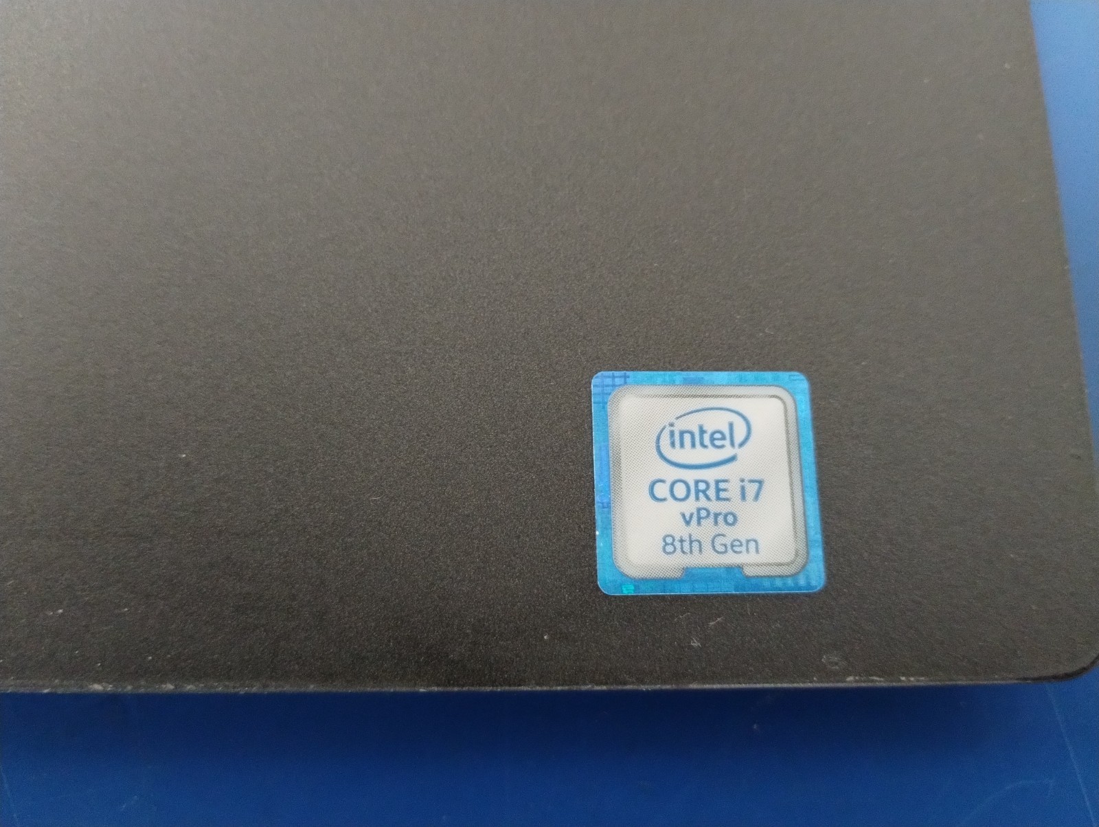 DELL LATITUDE 7400, Intel Core i7-8665U, 1.90 GHz, 20 GB RAM, 256 GB M.2