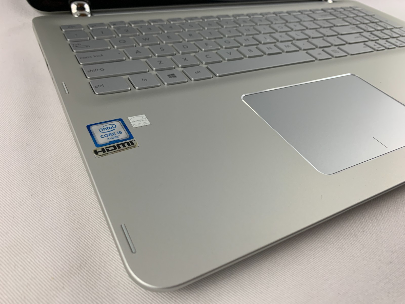 Asus Q504U Laptop, Intel Core i5-6200U 2.4GHz, 12GB RAM, 1TB HDD, Win10H