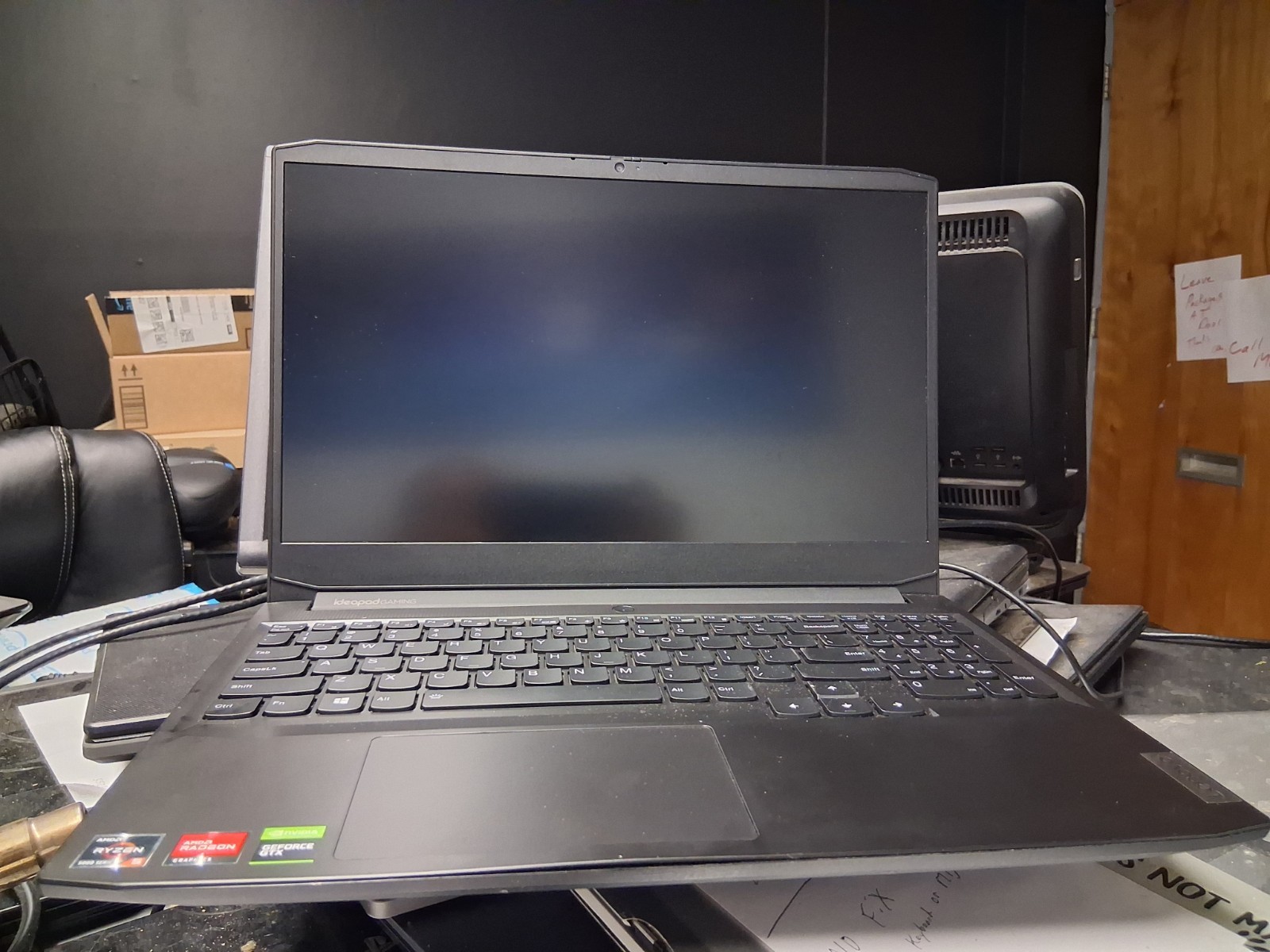 Lenovo IdeaPad Gaming 3 15ACH6 15.6” (512GB SSD AMD Ryzen 5 5600H 3.3GHz 8GB…