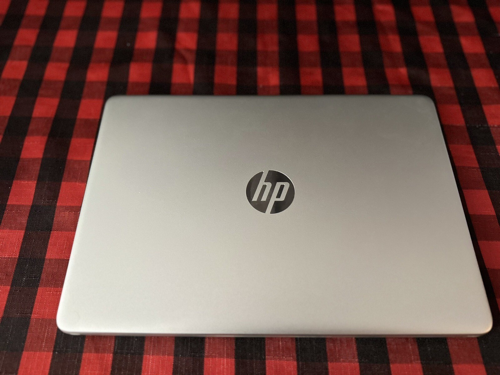 HP 14-fq0110wm 14″ (AMD Ryzen 3 3250U, 4GB RAM, 128GB SSD) Notebook – Natural…
