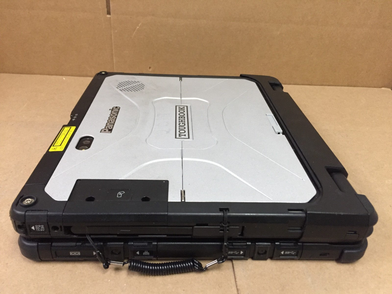 Panasonic Toughbook CF-33 Touch 2.9GHz i7-7600U 16GB 256GB SSD 4G LTE KB. w/AC