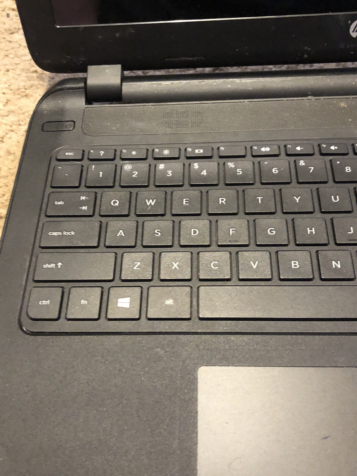 HP 15-f211WM Black laptop PARTS ONLY NO HDD As is