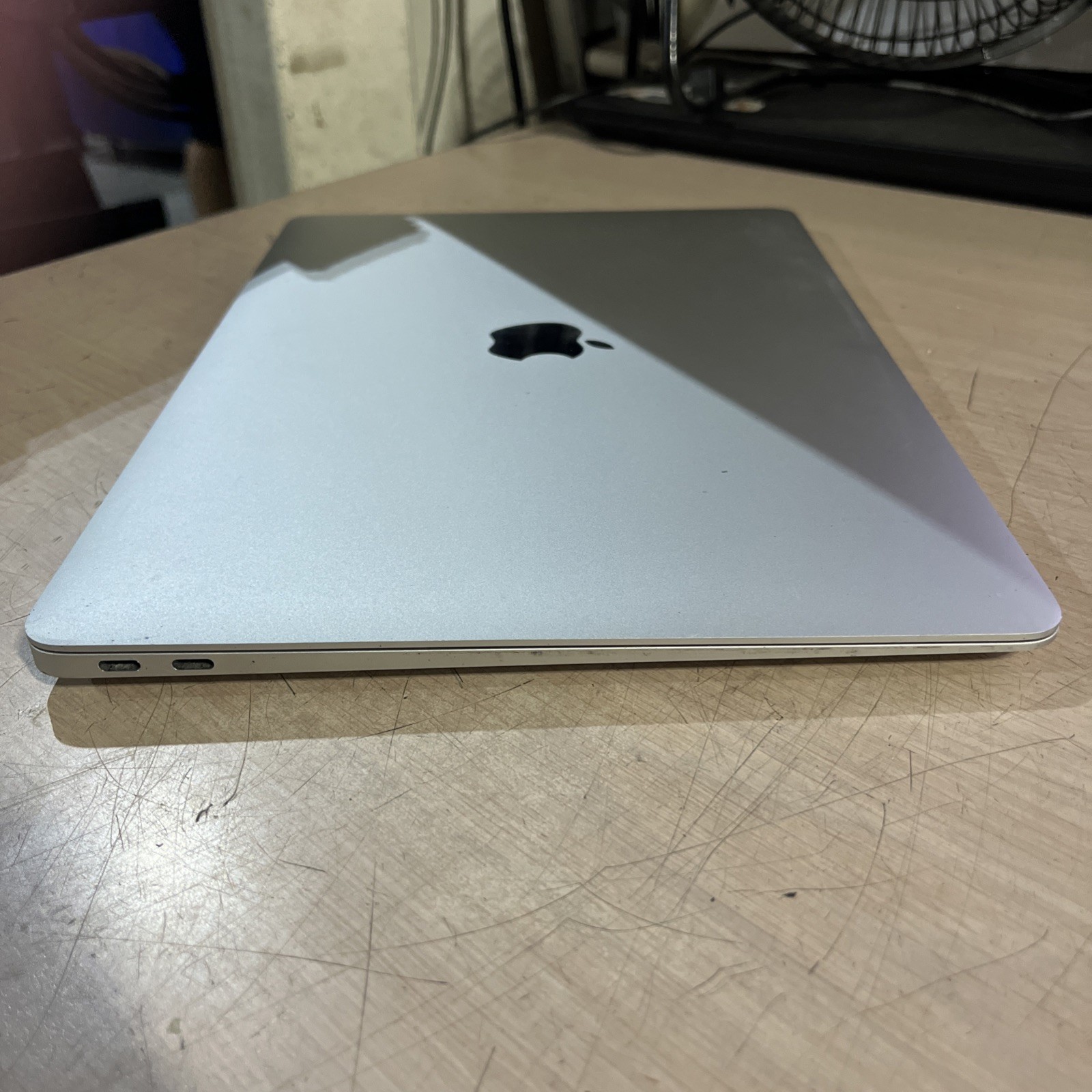 APPLE MACBOOK AIR 13″ SCISSOR, 2020 CORE I3-1000NG4 1.1GHZ 8GB RAM 256SSD