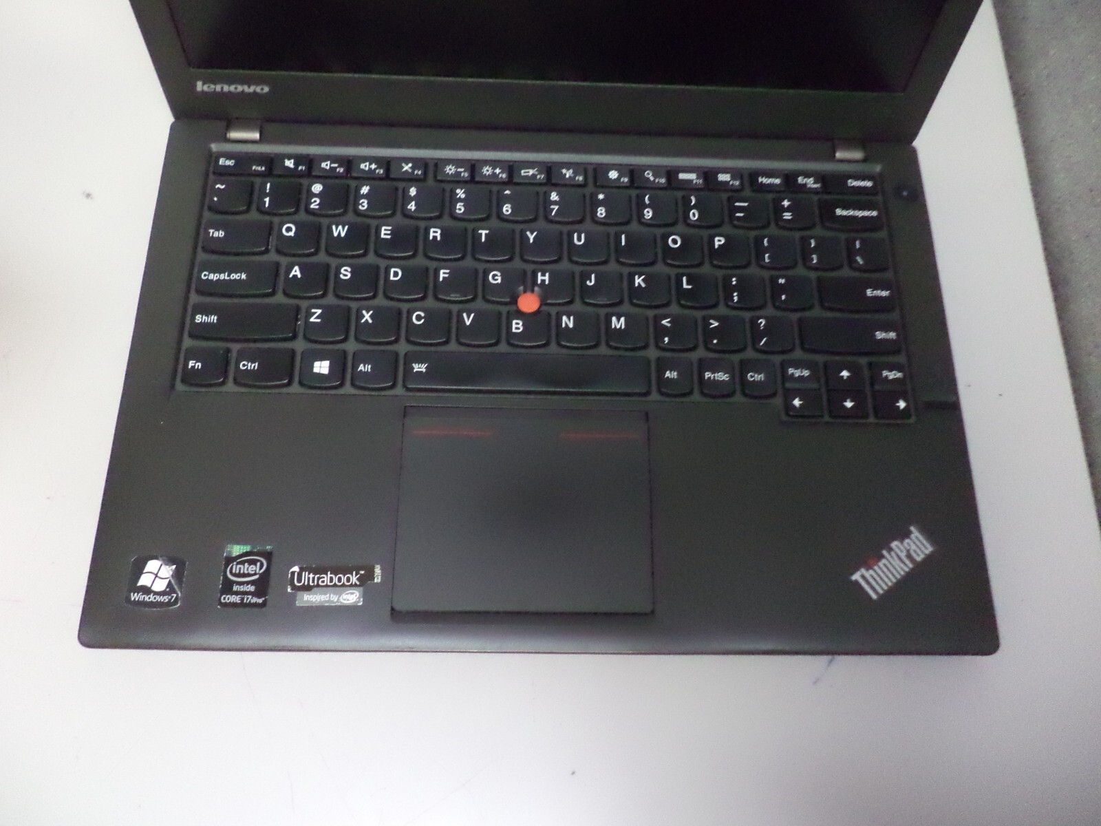 *Lenovo ThinkPad X240 12.5″ i7-4600U 2.1GHz 8GB/320GB Webcam Laptop [No OS/AC]**