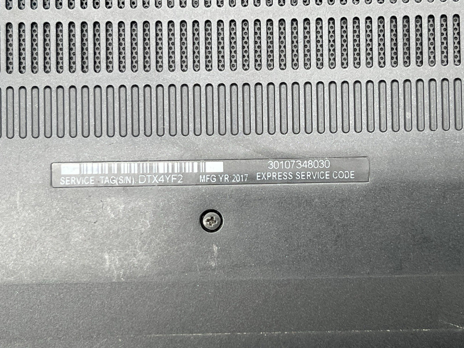 Dell Latitude E7470, i5-6300U CPU @ 2.40GHz, 8GB RAM-No Batt/HDD/OS, w/Charger
