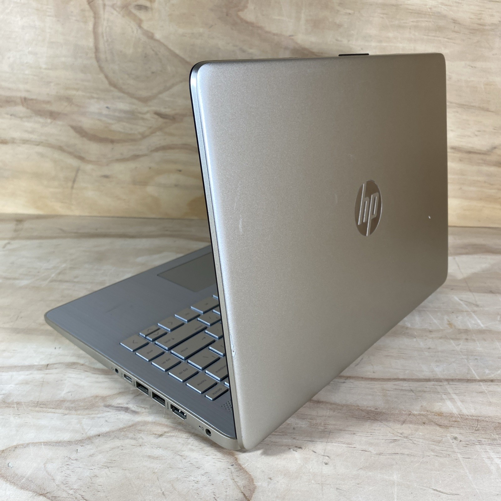 HP 14-dq0033dx 14 inch Intel Celeron 4GB RAM 64GB eMMC Laptop / for parts