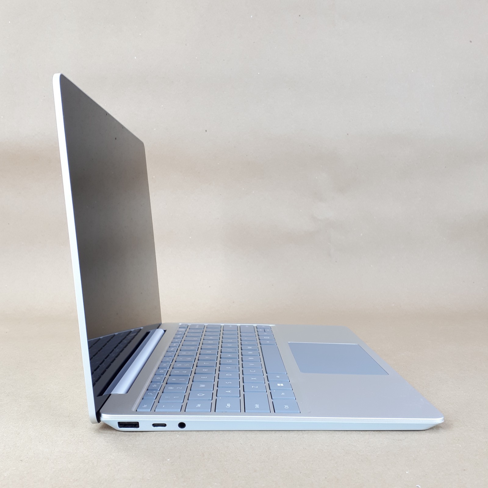 Microsoft Surface Laptop Go 3 2013 Touch i5-1235U 2.50 16GB RAM 256GB W11P H3967