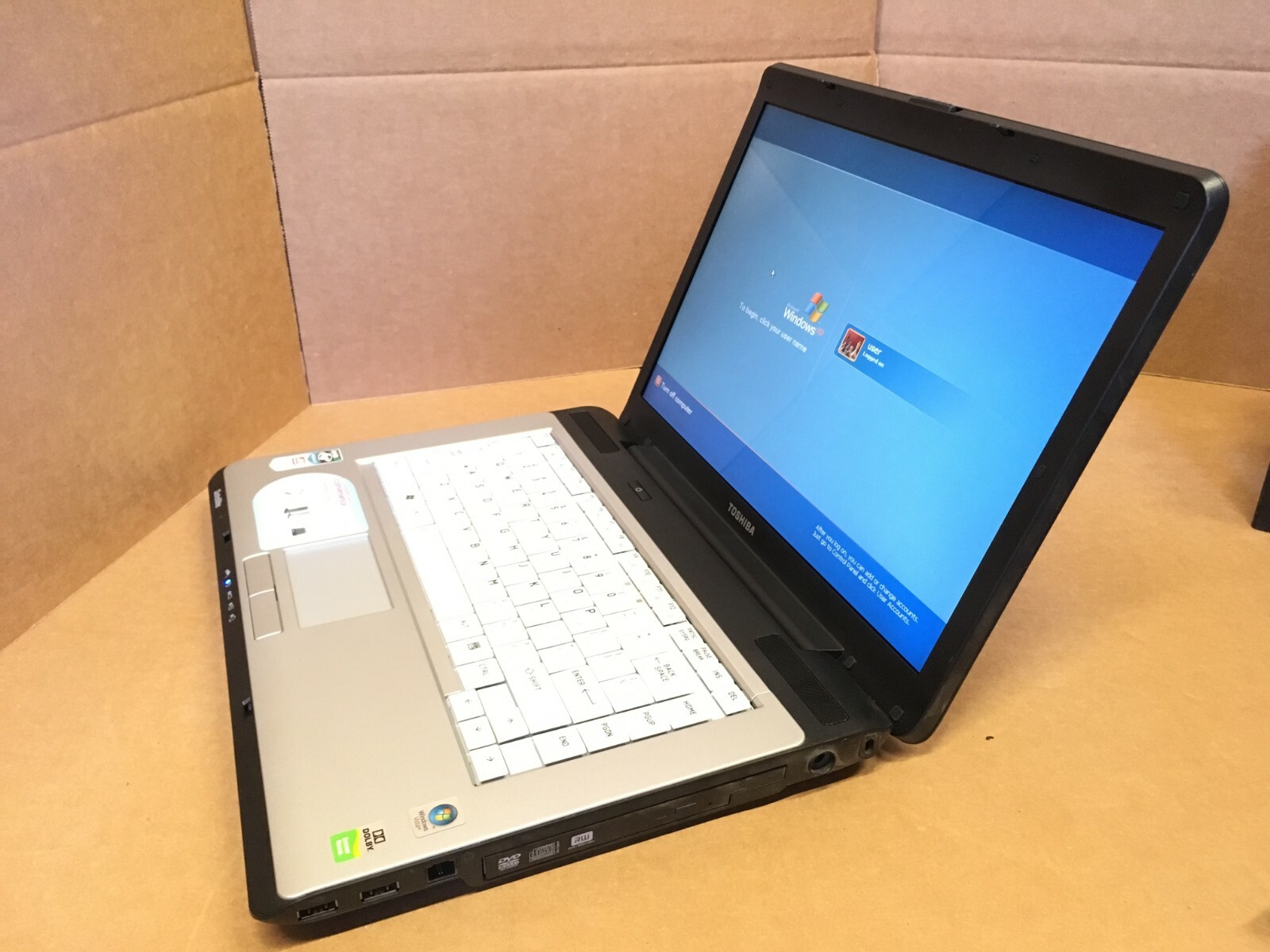 TOSHIBA SATELLITE A215 AMD ATHLON 64 X2 1.90GHz 2GB RAM 320GB HDD XP PRO ATI