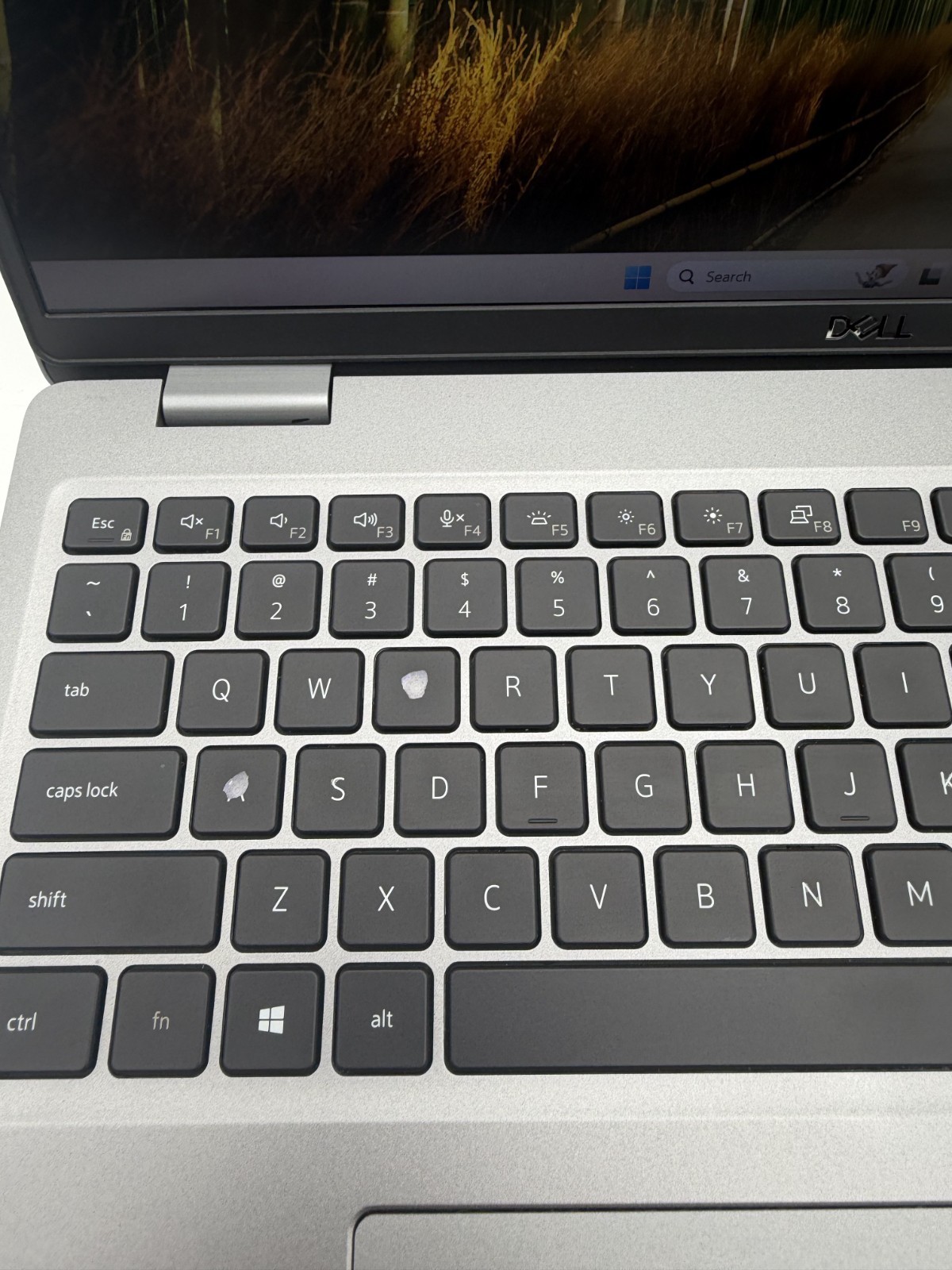 Dell Latitude 5520 15.6″ FHD i5-1135G7 256GB NVMe SSD 16GB RAM Win11pro