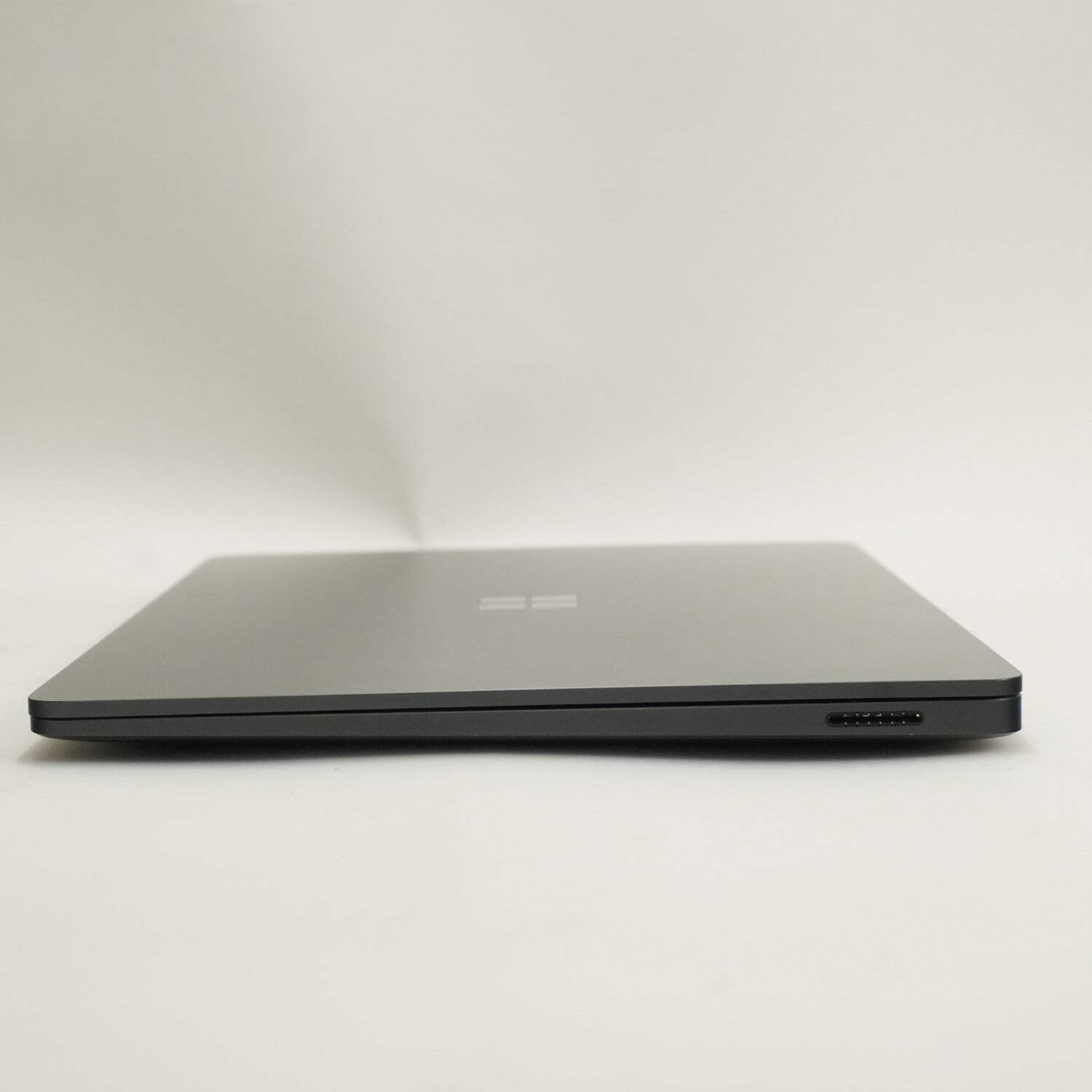Microsoft Surface Laptop 7 2036 13.8″ Snapdragon X 3.4GHz 16GB RAM 512GB SSD