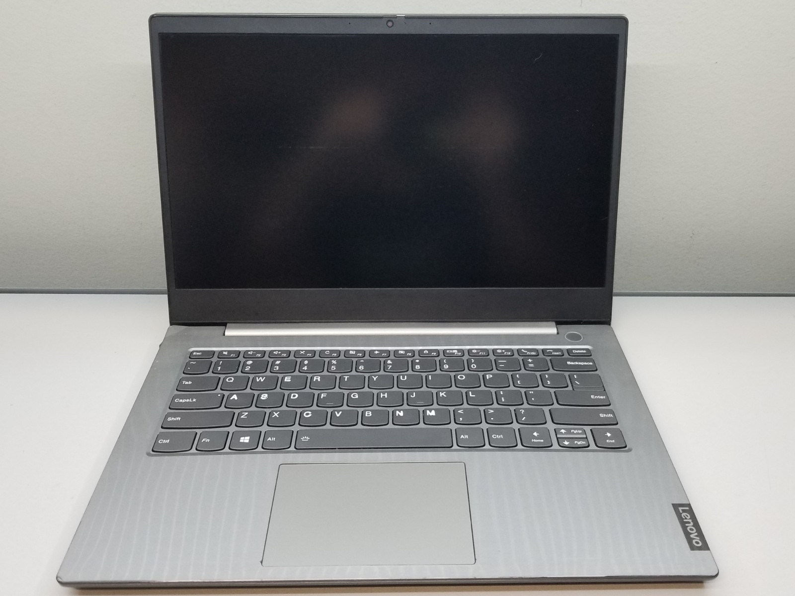 Lenovo ThinkBook 14-IIL 14″ FHD i5-1035G1 1.0GHz 8GB RAM 256GB NVMe Win 11 Pro