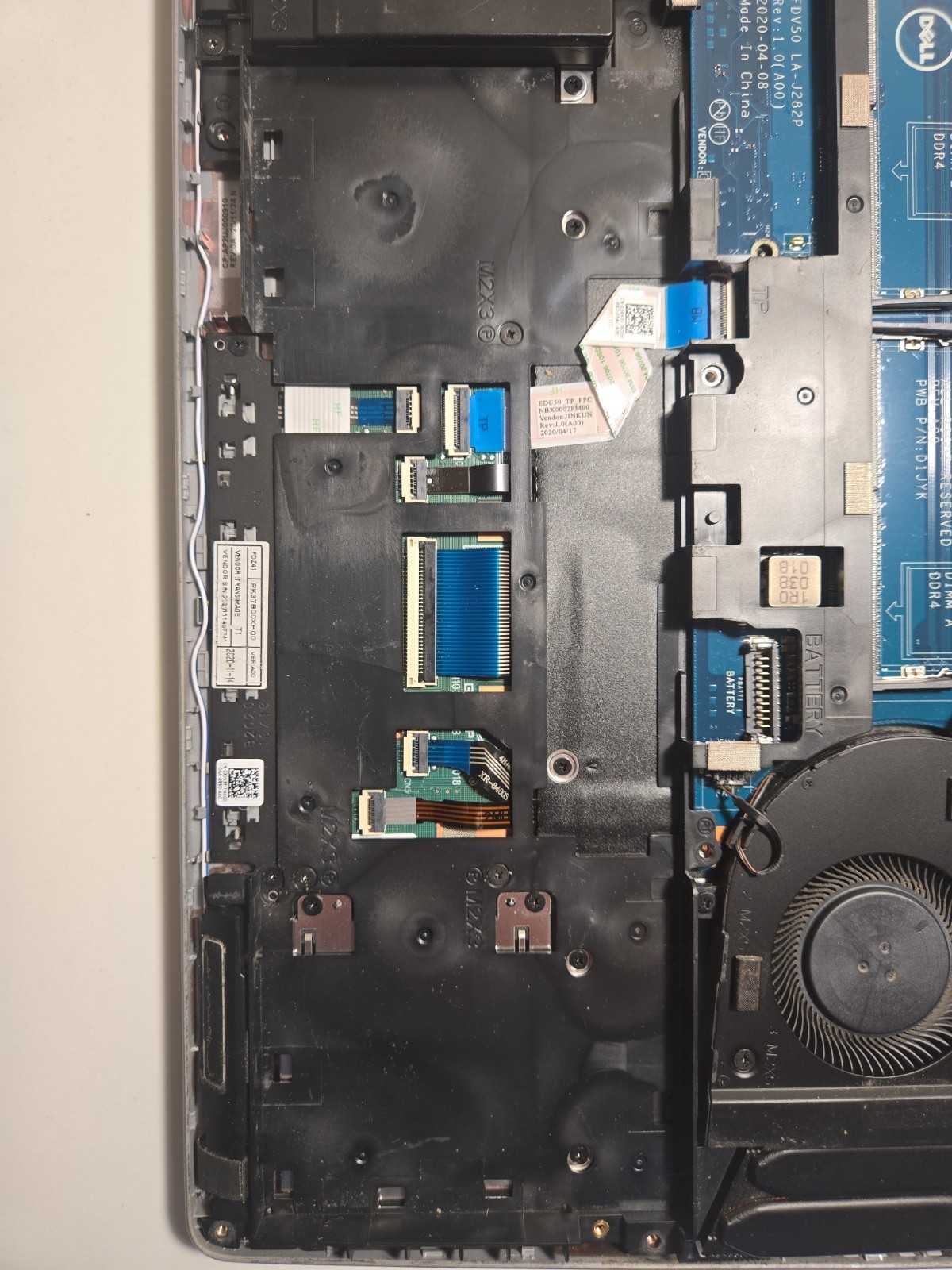 Dell 15,6″/ i5-10400H/ Camera/../ NO SSD, NO RAM, NO BATTERY, NO AC/ TESTED#16