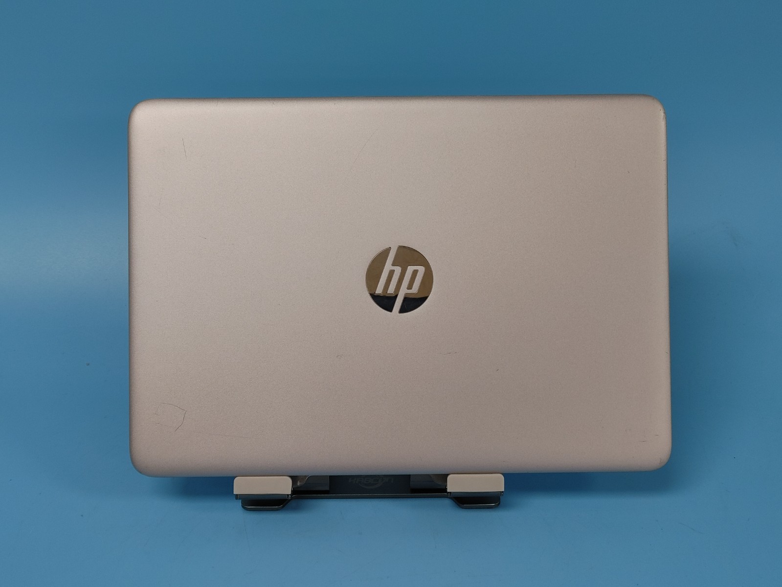 HP EliteBook 840 G4 OPQGND9 14 i5-7300U 2.6 8GB 256GB SSD WINDOWS 10 PRO