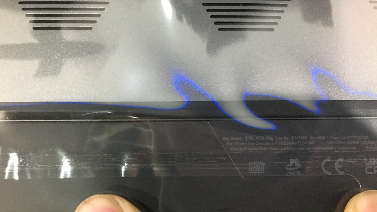 New Alienware M18 Model P51E Reg Type P51E002, Service Tag: 7D0HPX3 AMD Laptop
