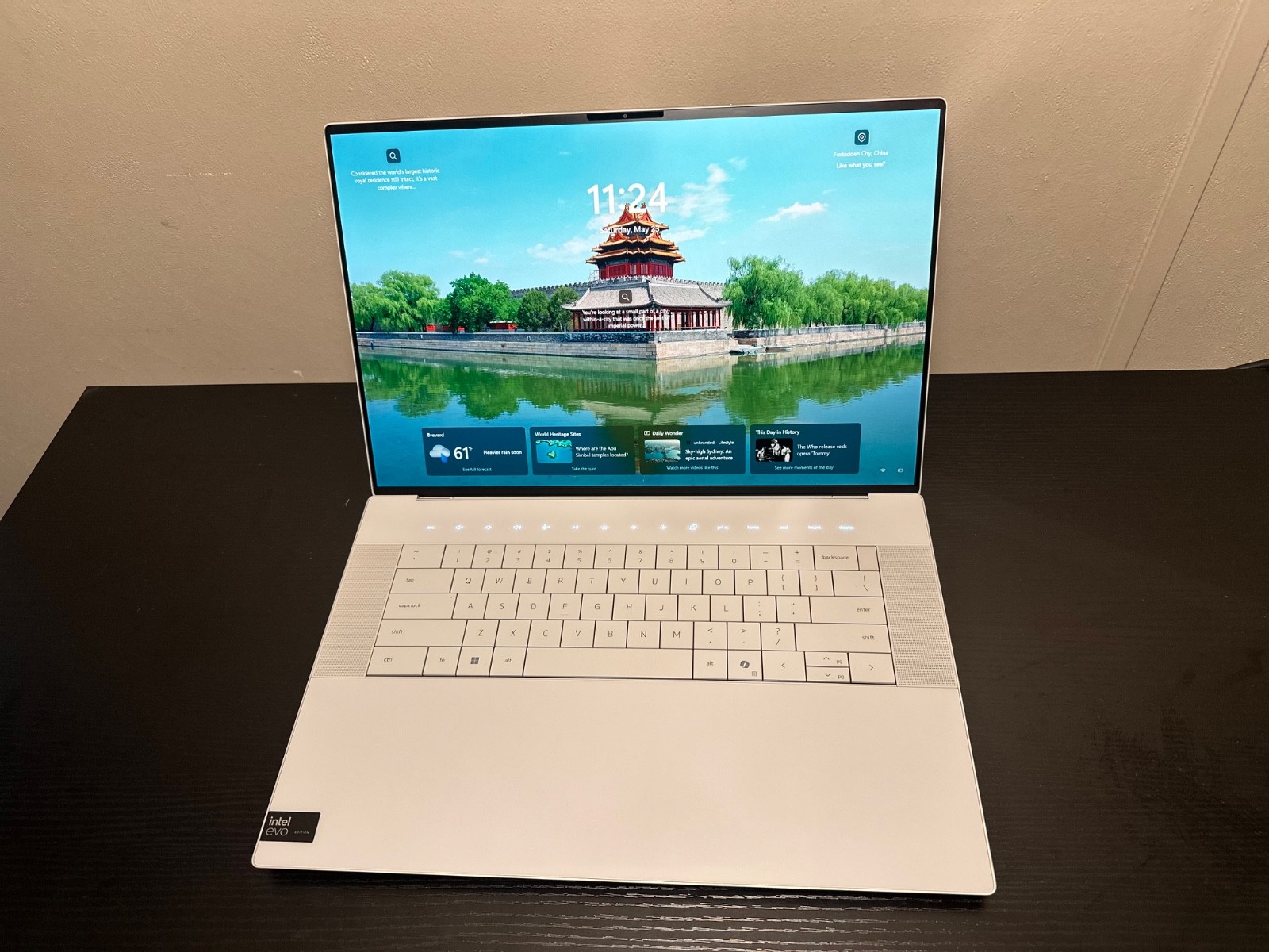 Dell XPS 16 (2025) RTX 4050 Gaming/CAD laptop Core Ultra 7 16GB RAM 1TB SSD
