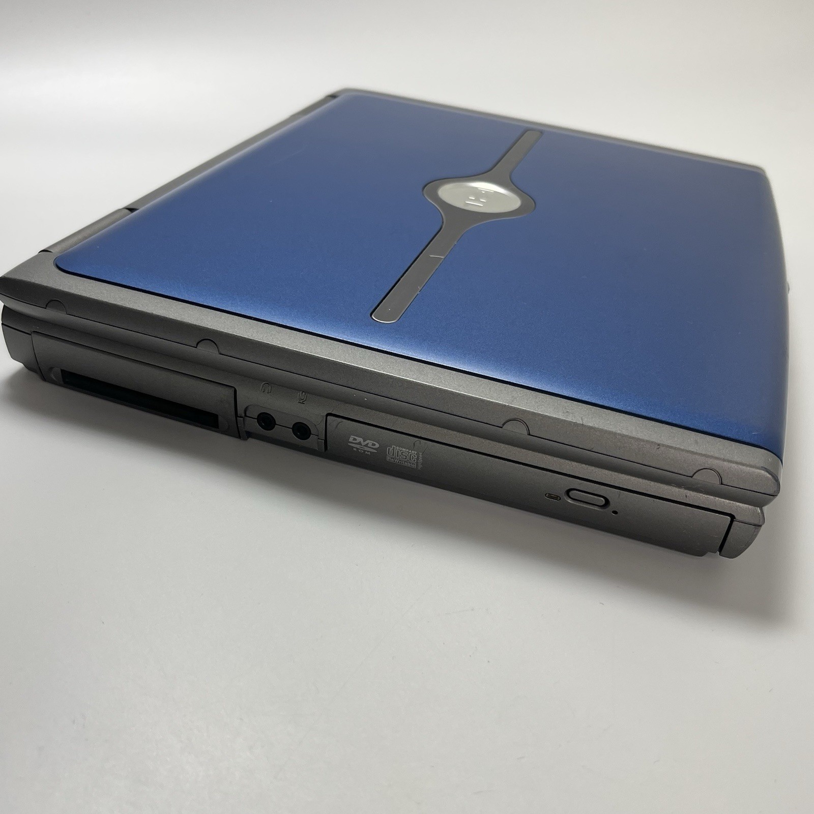 2002 Dell Inspiron 5100 14.1″ Laptop Pentium 4 2.53GHz 30GB Windows XP