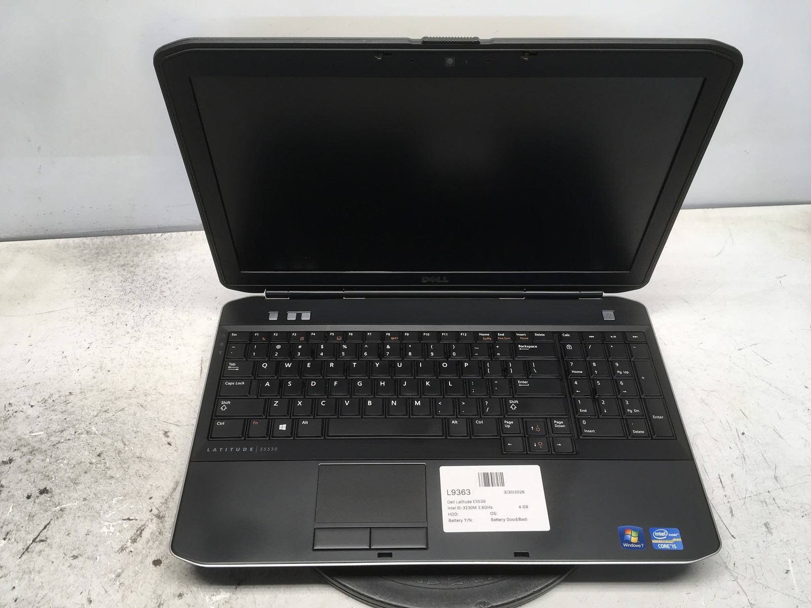 Dell Latitude E5530 Intel i5-3230M 2.6GHz 4 GB NO HDD No Batt