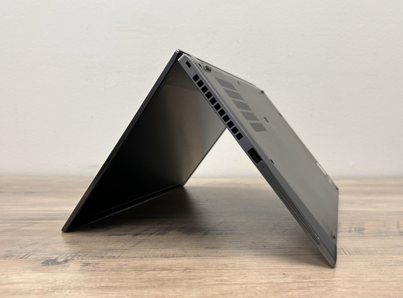 Lenovo ThinkPad T14s Gen 2 Intel Core i5 |20WM005GUS-Touch| 16GB RAM | 256GB SSD
