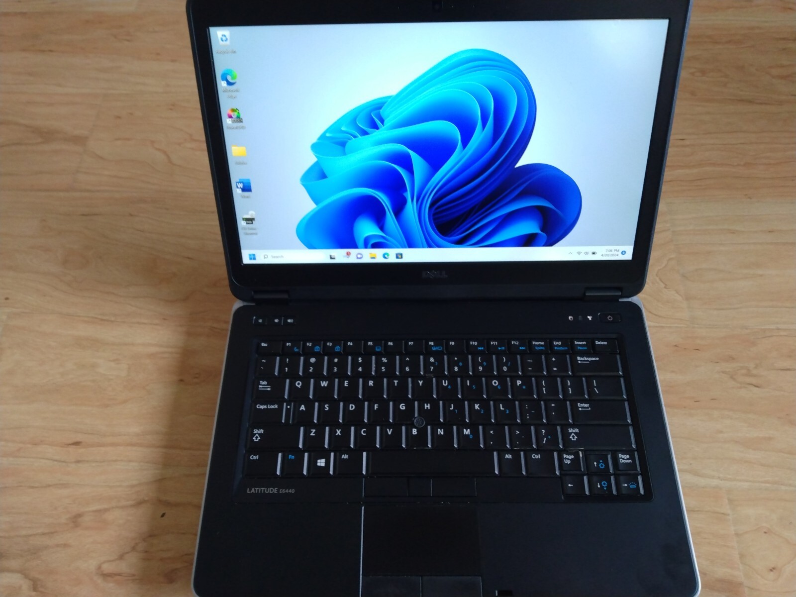 Used Dell Latitude E6440 Core i7 Windows 11 500gb SSD Drive 16gb RAM laptop