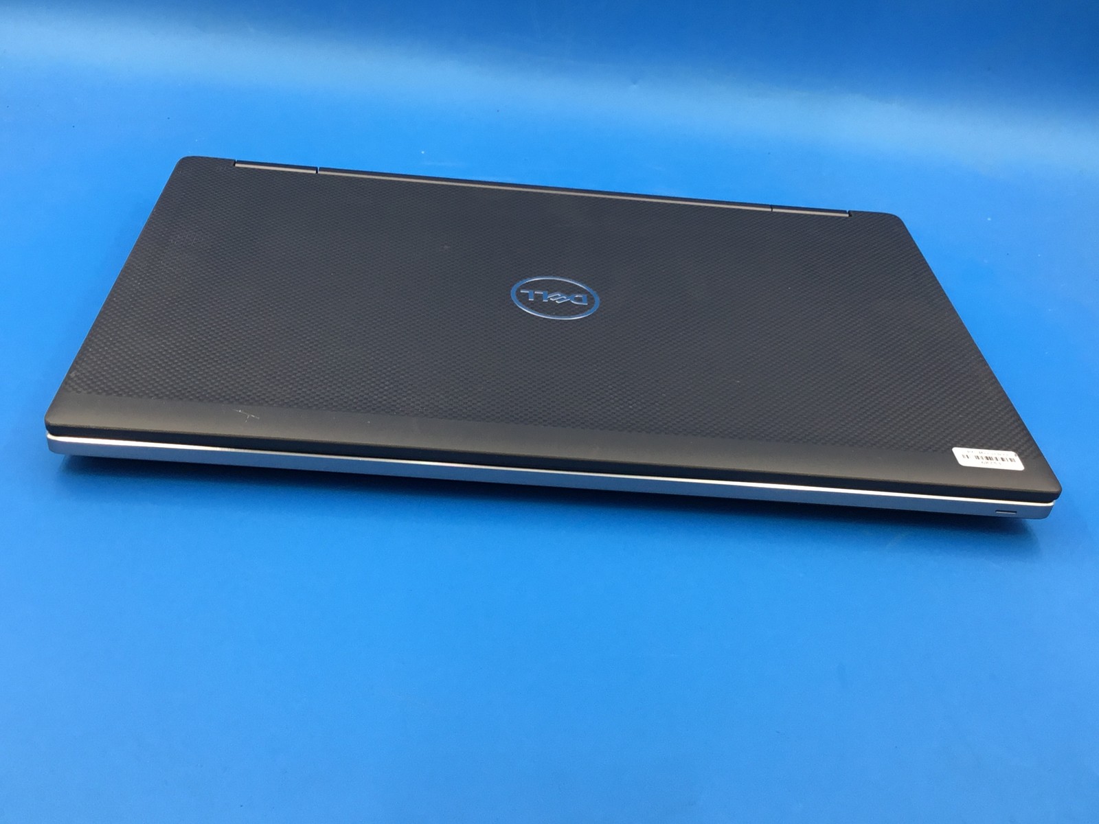 Dell Precision 7540 15.6″ Laptop I7-9850H@2.60 32GB RAM 250GB SSD BT CAM FHD