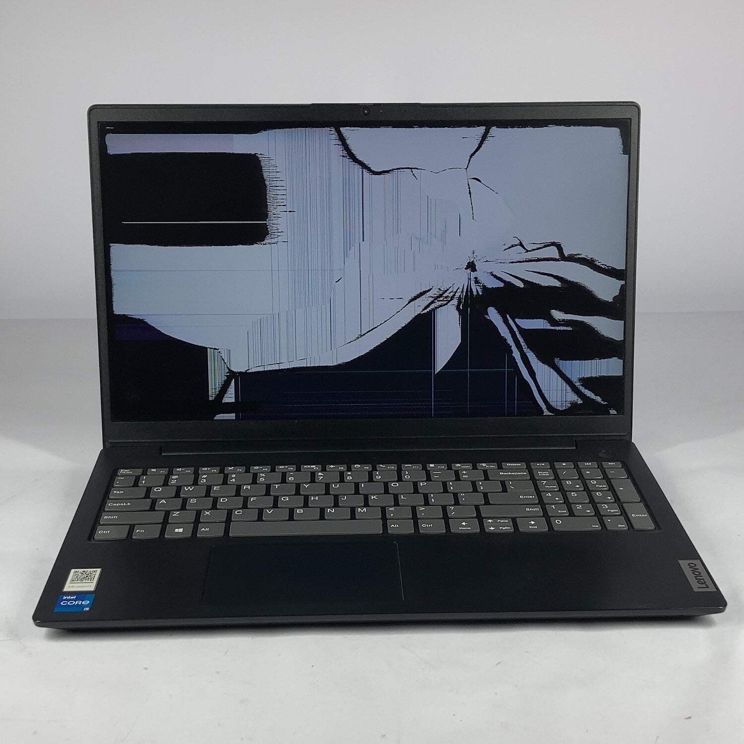 Broken Lenovo V15 G2 ITL 15.6″ i5-1135G7 2.4GHz 8GB RAM FOR PARTS READ