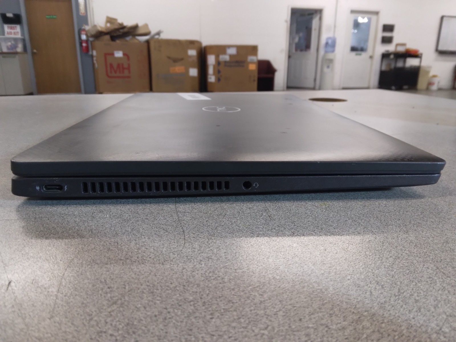 Dell*Latitude*7430*Intel*i5-1245U*256GB*NVMe*16GB*DDR4*Iris*Xe*Graphics*No*OS